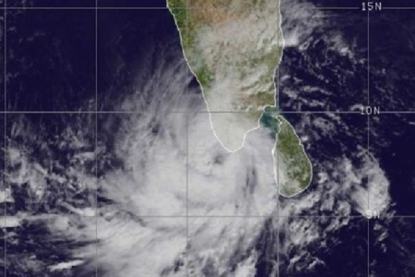 இலங்கையை கடந்து செல்லும் தாழமுக்கம்!