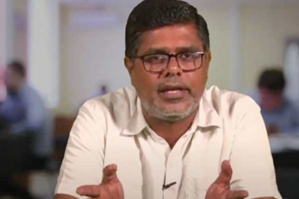 முஜிபுர் ரஹ்மானின் வெற்றிடத்திற்கு பௌசி