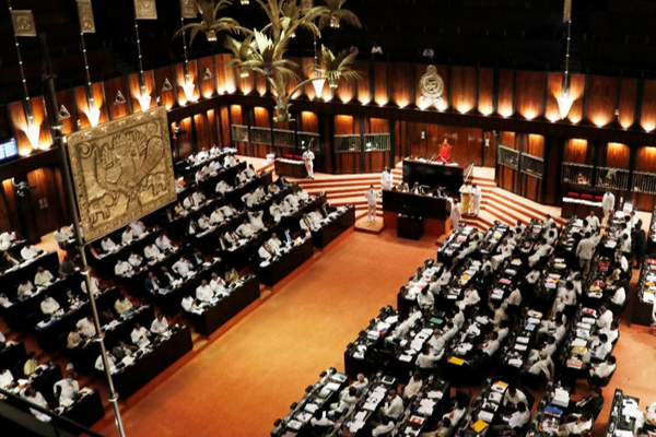 தேர்தலை ஒத்திவைக்க ஜனாதிபதியும் அரசும் கடும் பிரயத்தனம்! சபையில் சஜித் குற்றச்சாட்டு