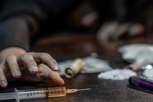 போதைப்பொருளுடன் சிக்கிய சிறிலங்கா இராணுவ சிப்பாய்