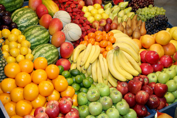 உச்சம் தொட்ட பழங்களின் விலை