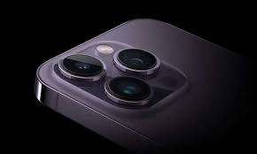 இணையத்தில் லீக் ஆன ஐபோன் 15 ப்ரோ ரெண்டர்கள்