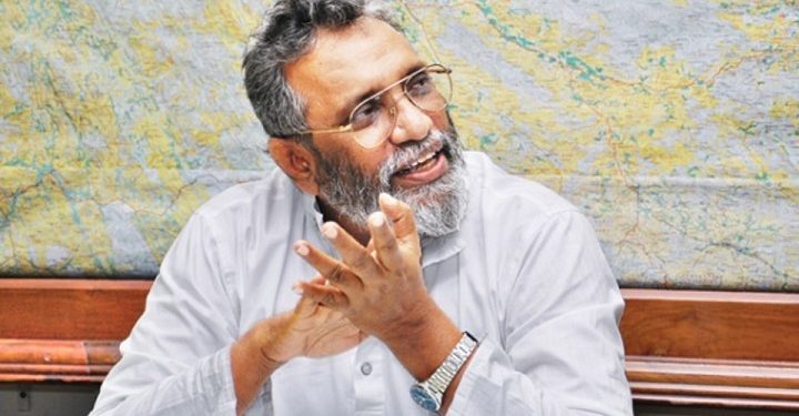 குறித்த நேரத்தில் தேர்தலை நடத்தாமை குற்றமாகும் – மஹிந்த தேசப்பிரிய