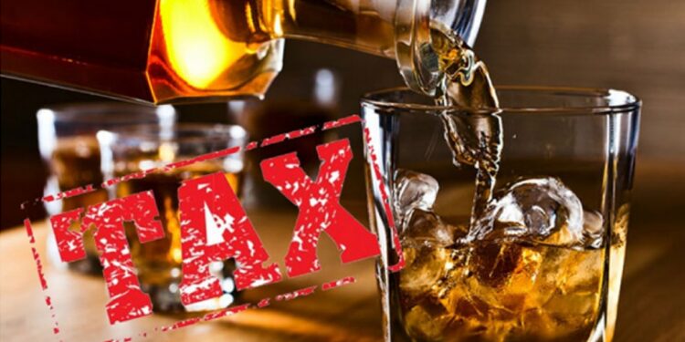 மது அருந்துபவர்கள் மற்றும் புகைப்பிடிப்பவர்களுக்கு அதிக வரி !!