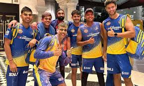 ஹோலி கொண்டாடிய சிஎஸ்கே அணி வீரர்கள்: வைரலாகும் வீடியோ