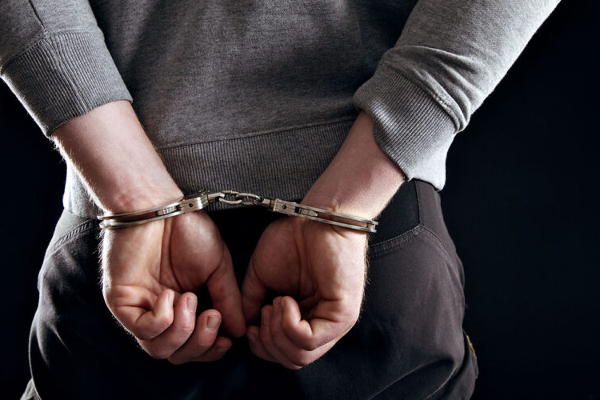 வடக்கில் பல்வேறு கொள்ளைச் சம்பவங்களில் ஈடுபட்ட மூவர் அதிரடியாக கைது!