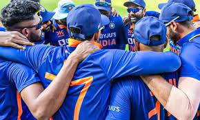 தோல்வியை மறந்து விடக்கூடாது: ரோகித் சர்மா- டிராவிடுக்கு கவாஸ்கர் எச்சரிக்கை