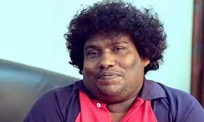 திருச்செந்தூர் கோவிலில் நடிகர் யோகிபாபு சாமி தரிசனம்