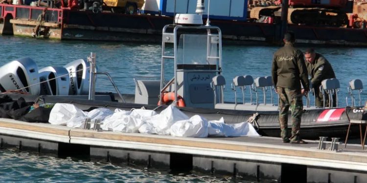 துனிசியாவில் மற்றொரு படகு மூழ்கியதில் 19 ஆபிரிக்க புகலிடக் கோரிக்கையாளர்கள் உயிரிழப்பு !!