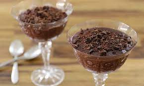 குளுகுளு சாக்லேட் புட்டிங் செய்வது எப்படி ??