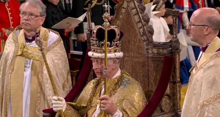 74 வயதான மூன்றாம் சார்லஸ் இன்று பிரித்தானியா மன்னராக முடிசூட்டப்பட்டார்..!!