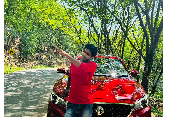 16 மாணவிகள் துஷ்பிரயோகம் - கணித ஆசிரியர் தொடர்பில் வெளிவரும் திடுக்கிடும் தகவல்