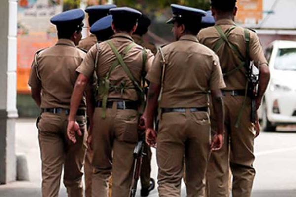 கொழும்பில் சாரதிகள் மூவர் பொலிஸாரினால் கைது