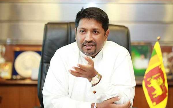 அதிகாரத்தைக் கைப்பற்ற சில குழுக்கள் முயற்சி : ருவான் விஜயவர்தன!