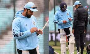 காயம் காரணமாக பயிற்சியில் இருந்து பாதியில் வெளியேறிய ரோகித் சர்மா