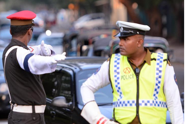 விபத்தால் ஏற்பட்ட பதற்றம் - கொடூரமாக தாக்கப்பட்ட சாரதி