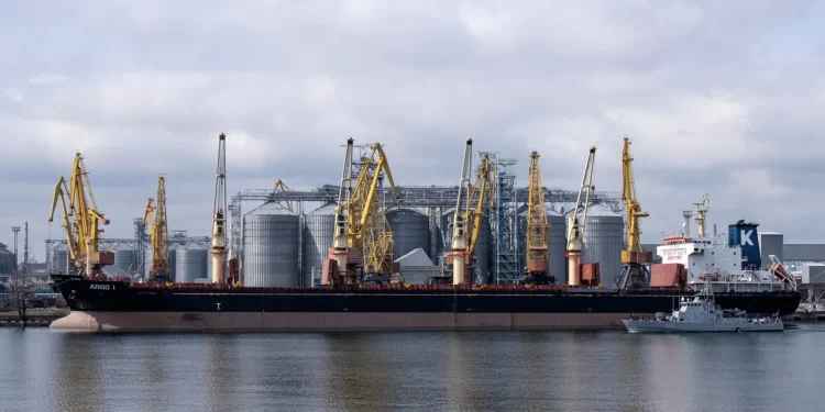 உக்ரைனுடனான தானிய உடன்படிக்கையிலிருந்து விலகியது ரஸ்யா