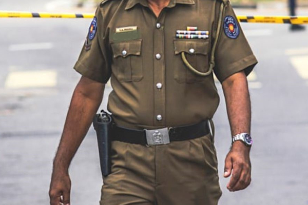 கொழும்பில் மற்றுமொரு தாயும் மகளும் மாயம்..!!!