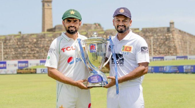 முதலில் துடுப்பெடுத்தாடுகின்றது இலங்கை அணி