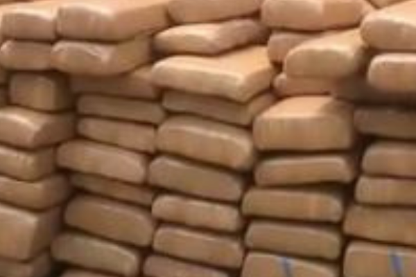 தமிழகத்திலிருந்து இலங்கைக்கு கடத்த முயன்ற பெருந்தொகையான கஞ்சா பறிமுதல்: 4 பேர் கைது