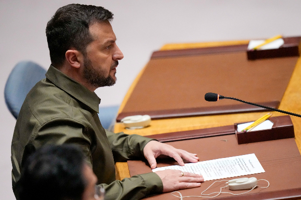 ரஷ்யாவின் ஷெல் தாக்குதலில் 4 பேர் பலி..!!