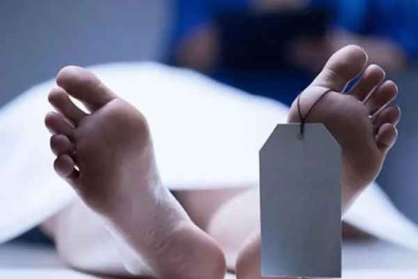 பல்கலைக்கழக மாணவன் தூக்கிட்டு தற்கொலை