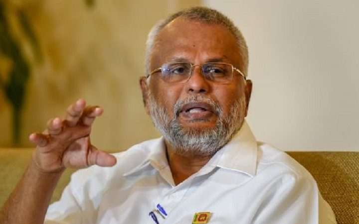 வழிபாடுகளை மேற்கொள்ள இடையூறுகளை ஏற்படுத்தக்கூடாது – டக்ளஸ்