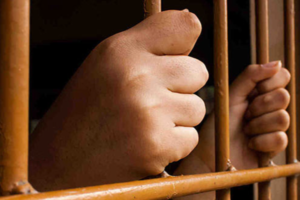 யாழ் சிறைச்சாலையில் பெண் கைதி மீது அத்துமீறல்: மனிதவுரிமை ஆணைக்குழுவில் முறைப்பாடு