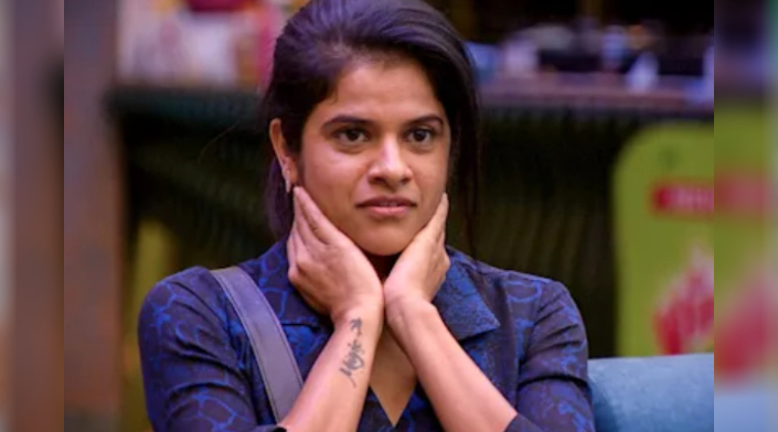 பிக் பாஸுக்கு பின் ஹீரோயினாகும் மாயா.. யாருடைய படத்தில் தெரியுமா