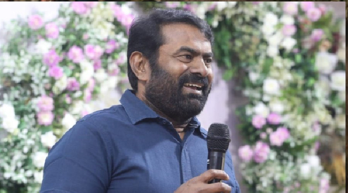 சென்சேஷன் ஹீரோவிற்கு தந்தையாக நடிக்கும் சீமான்.. அதுவும் யாருடைய இயக்கத்தில் தெரியுமா