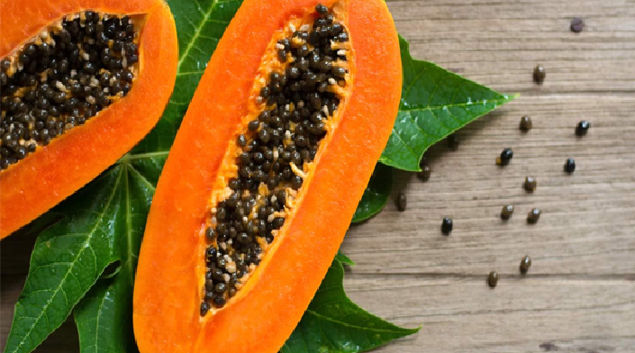 வெறும் வயிற்றில் பப்பாளி நீர்... உடலில் என்னென்னலாம் நடக்கும் தெரியுமா?