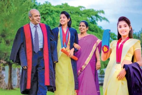 விபத்தில் பலியான கொழும்பு பல்கலைக்கழக இளம் விரிவுரையாளர் தொடர்பில் வெளியான தகவல்