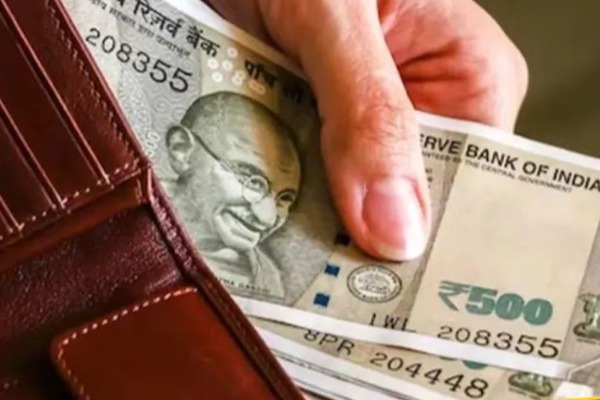 இந்த 3 பொருட்களுக்கு வீட்டில் குறை இருந்தால்.., பணம் அனைத்தும் அழிந்துவிடும்