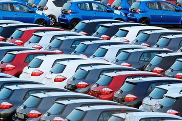 இலங்கையில் திடீரென மாற்றமடைந்த வாகன விலைகள்