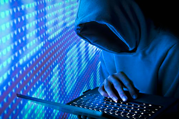 வங்கிக் கணக்கை ஊடுருவி 40 இலட்சம் மோசடி; மக்களே அவதானம்