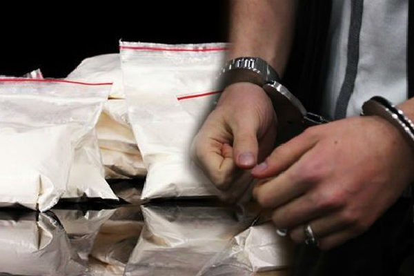 யாழில் போதை மாத்திரையுடன் சிக்கிய இளைஞன் ; வீ்ட்டை சோதித்த பொலிஸாருக்கு காத்திருந்த அதிர்ச்சி