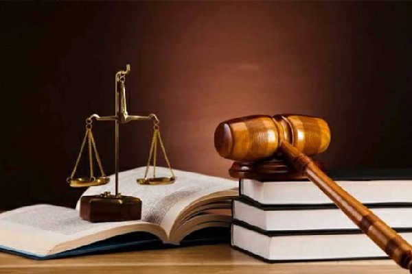 இலங்கையில் மூவருக்கு மரண தண்டனை வழங்கப்பட்டது