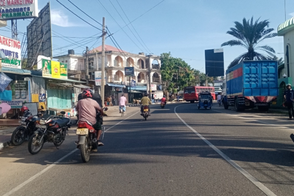 தமிழ்த்தேசிய அரசியல்வாதிகளுக்கு தரமான செருப்படி!