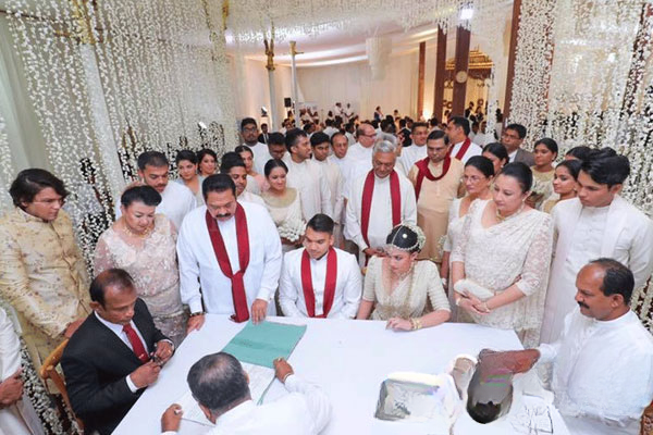 நாமலின் திருமண விழாவால் ராஜபக்ச குடும்பத்துக்கு புதிய பிரச்சினை!