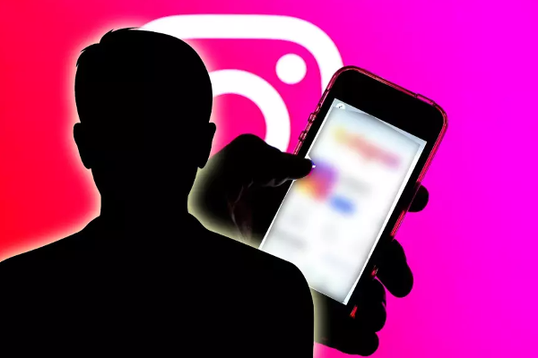 17 வயது மாணவனுக்கு முகம் சுழிக்கும் செயலில் ஈடுபட்ட ஆசிரியருக்கு நேர்ந்த கதி