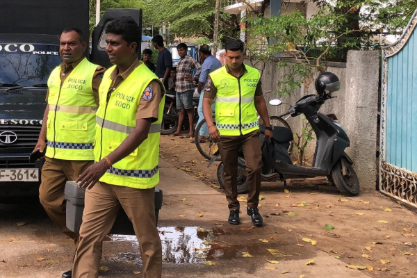 தமிழர் பகுதியொன்றில் நீதிமன்றுக்குள் இரு பிள்ளைகளின் தந்தை செய்த விபரீத செயல் ; கழிப்பறைக்குள் சம்பவம்