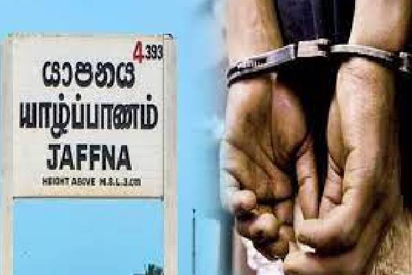 யாழில் வெளிநாடு செல்லவிருந்த நபர் அதிரடி கைது ; அதிர்ச்சி கொடுக்கும் பின்னணி
