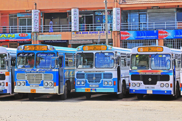 இலங்கை பேருந்துகளில் கட்டாயமாக்கப்படும் அதிரடி நடைமுறை