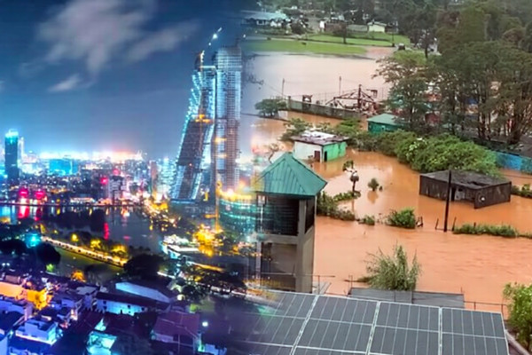 இலங்கையை தலைகீழாக மாற்றியுள்ள பேரிடர் - உலக நாடுகளை நம்பியுள்ள அநுர அரசு