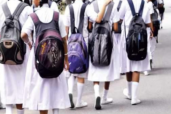 16 ஆம் திகதி பாடசாலைகளை மீள ஆரம்பிக்க கல்வி அமைச்சு தீர்மானம்!